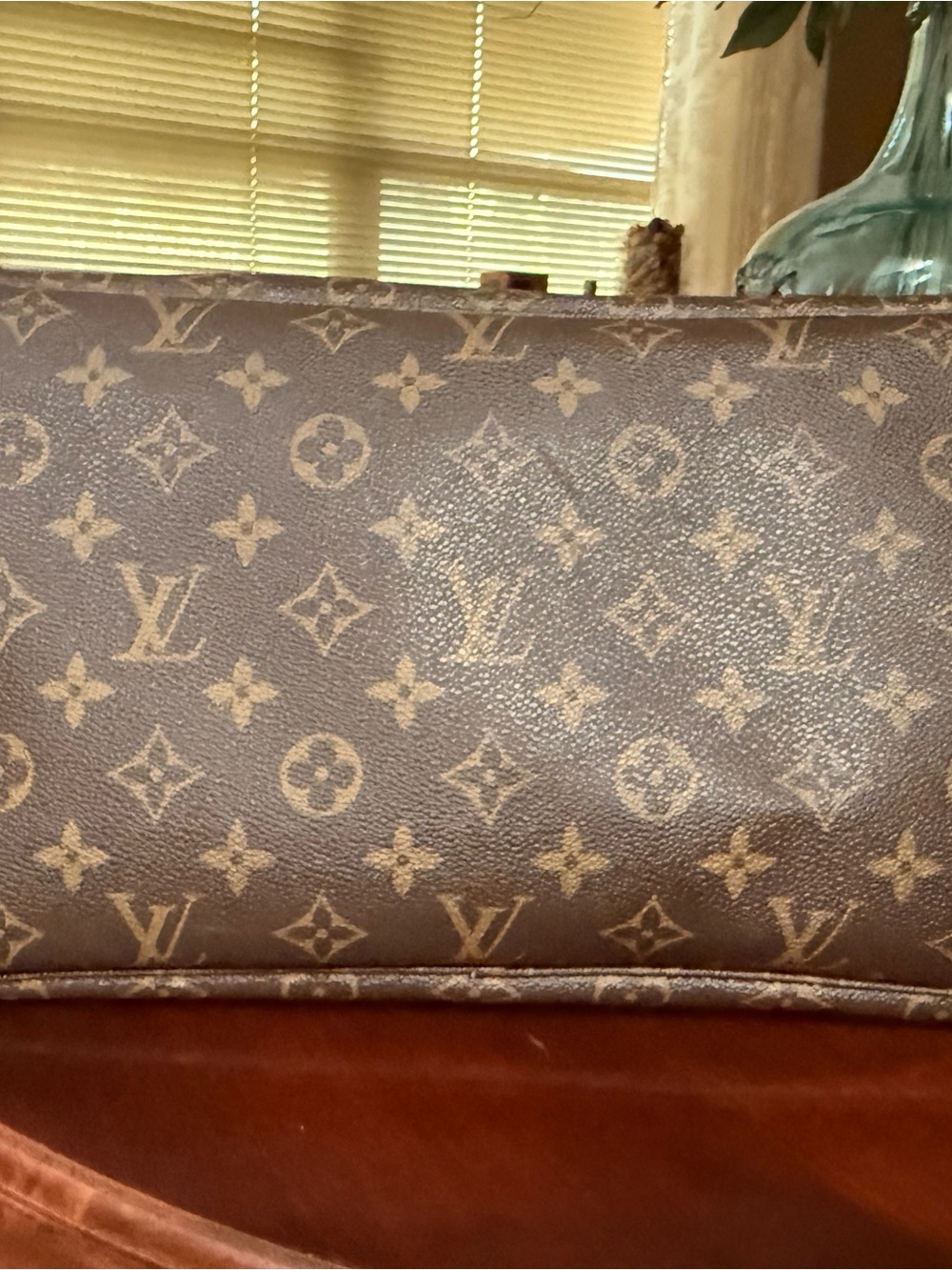 Louis Vuitton GM Neverfull limited Edition Tote with Blue Trim and Lettering - Picture 8 of 12